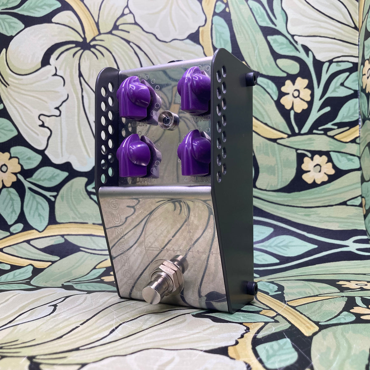 gunshot guitar pedal ThorpyFX Gunshot Overdrive – eastside music supply