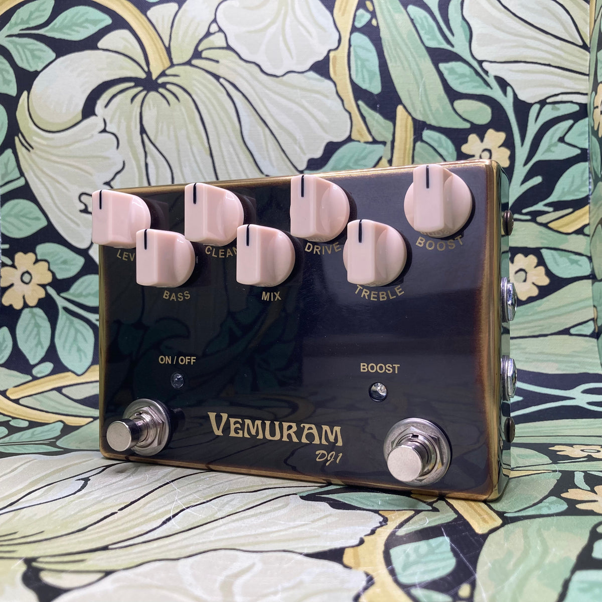 Vemuram DJ1 - Bass Overdrive/Distortion – Eastside Music Supply