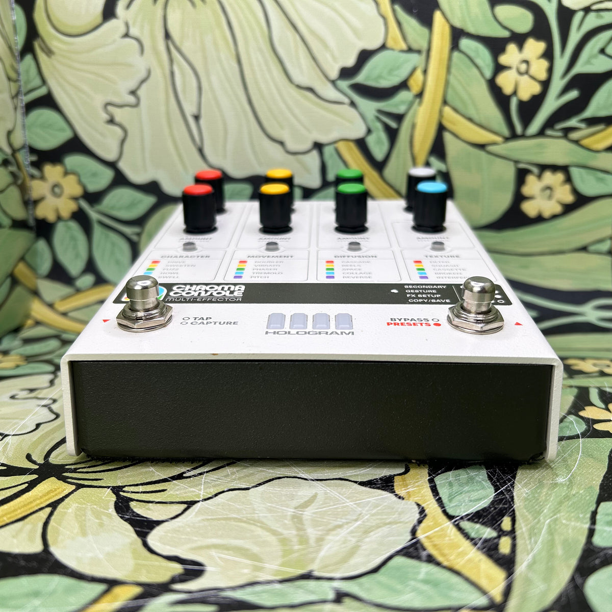 chroma console pedal Hologram Electronics Chroma Console