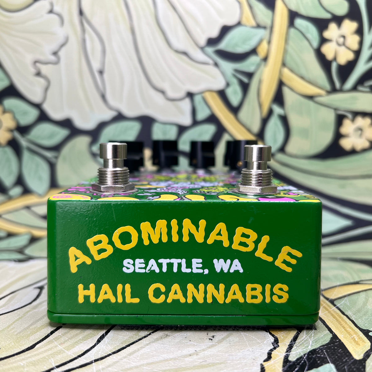 hail satan pedal Abominable Electronics Hail Cannabis – eastside music supply