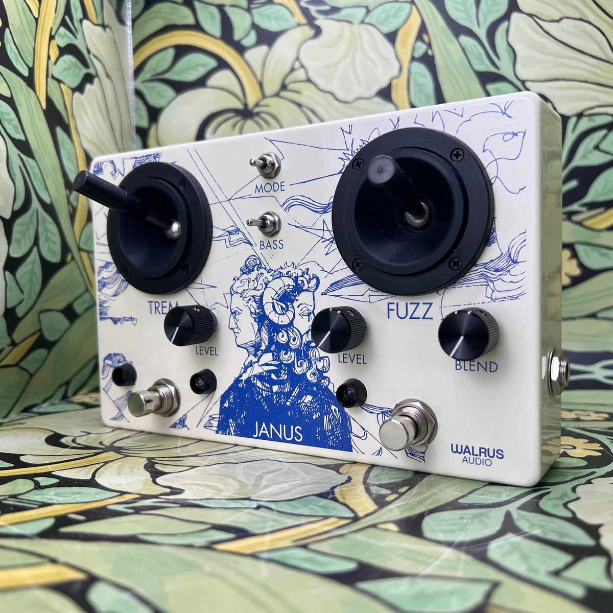 ギター WALRUS AUDIO JANUS WALRUS AUDIO JANUS