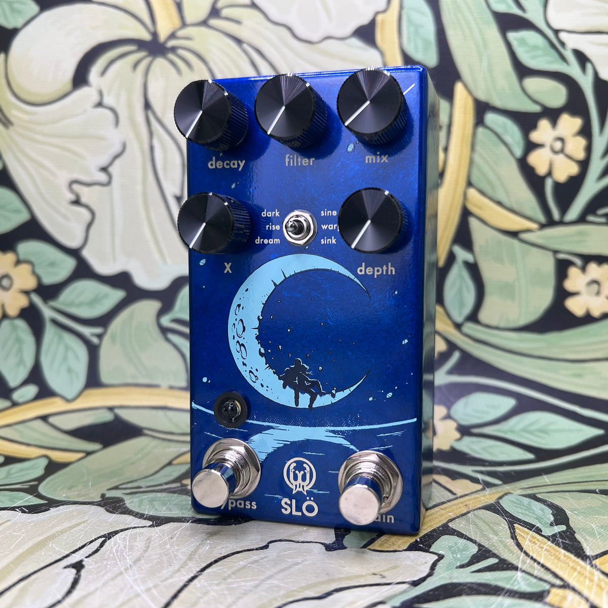 Walrus Audio Slö Multi Texture Reverb – eastside music supply