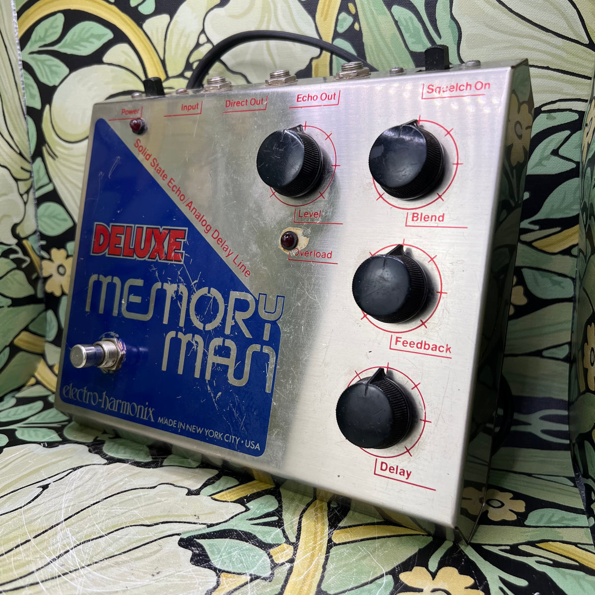 Electro Harmonix Deluxe Memory Man 4-Knob - Used – eastside music
