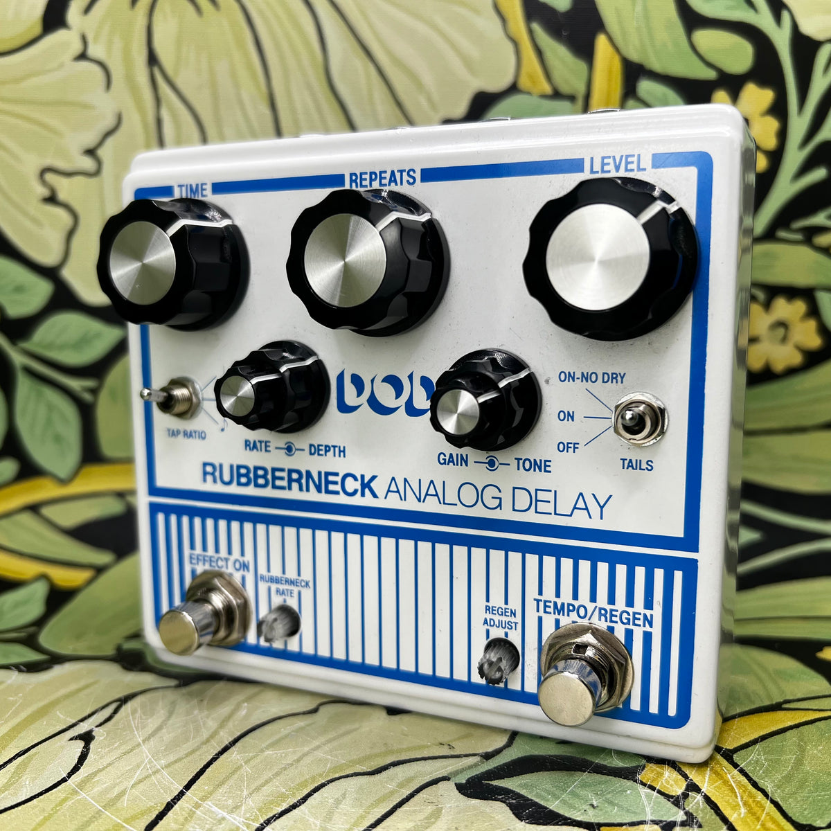 dod rubberneck expression pedal DOD Rubberneck Analog Delay – eastside music supply