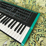 PWM Mantis Hybrid-Analog Duophonic Synthesizer