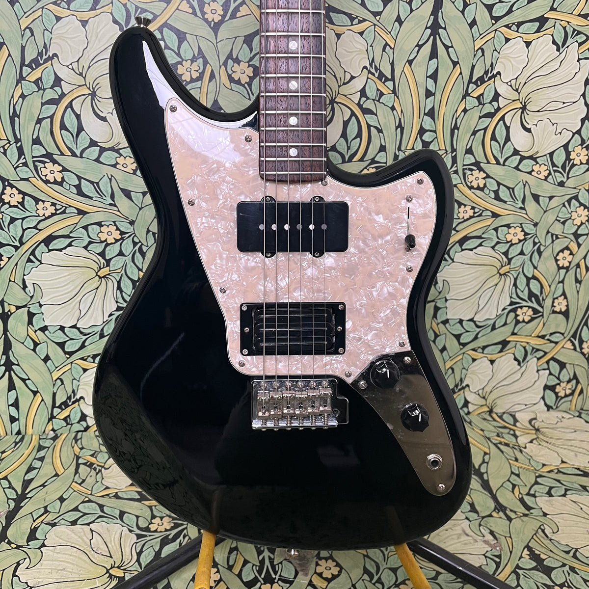Fender Modern Player Marauder Black 2013 – eastside music supply