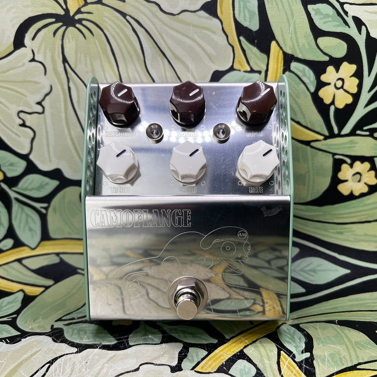 ThorpyFX Camoflange V1 – eastside music supply