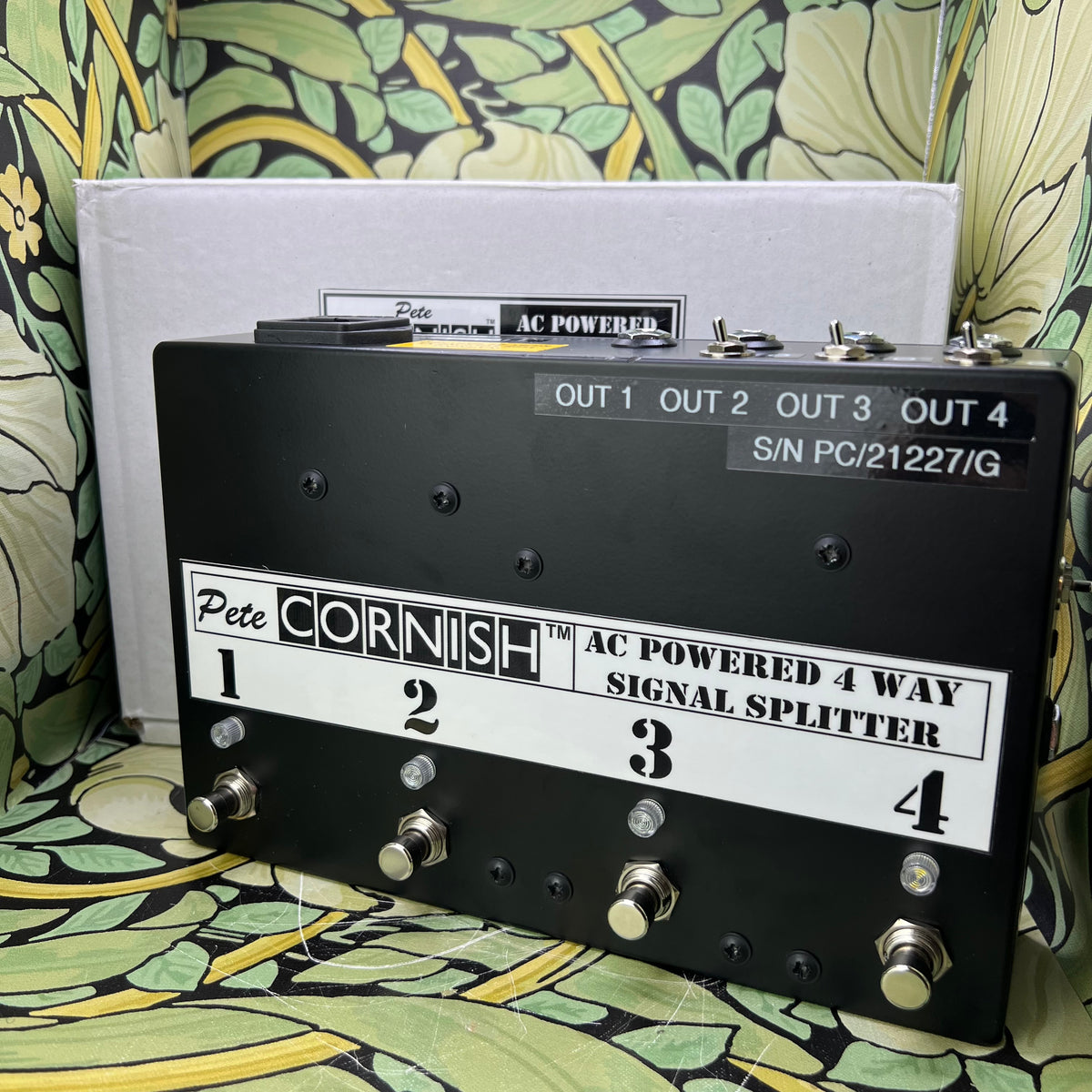 ギター Pete Cornish Acoustic Preamp Pete Cornish Acoustic Preamp