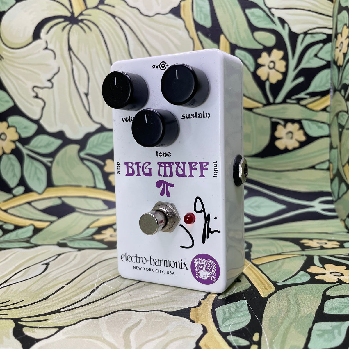 Electro-Harmonix J. Mascis Ram's Head Big Muff Pi – Eastside Music