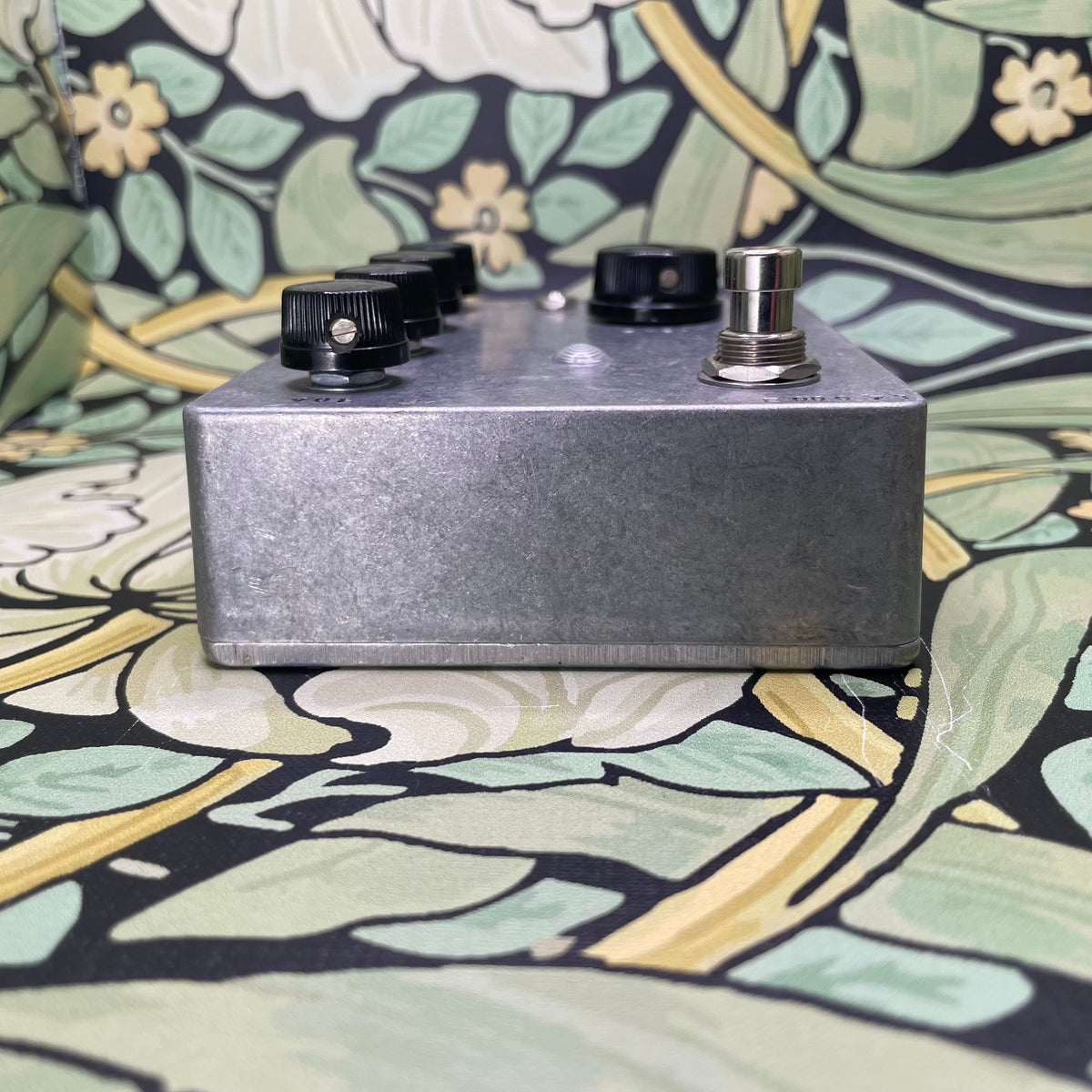 ギター Fairfield Circuitry Long Life Fairfield Circuitry Long Life Parametric EQ – United States