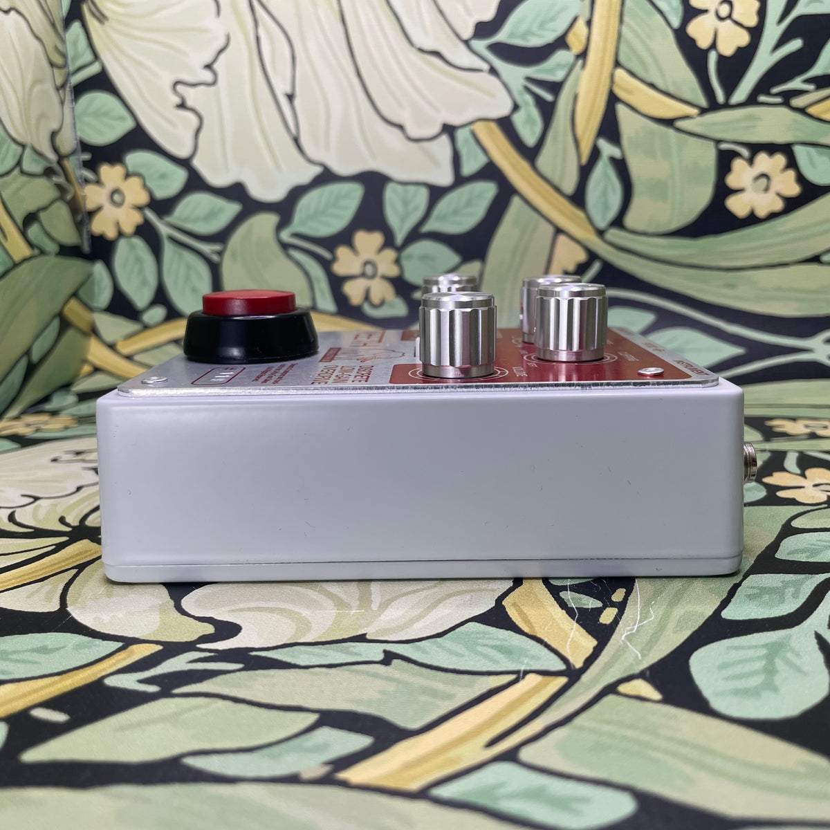 Horrothia Teeth Discrete Low-Gain Overdrive – eastside music supply