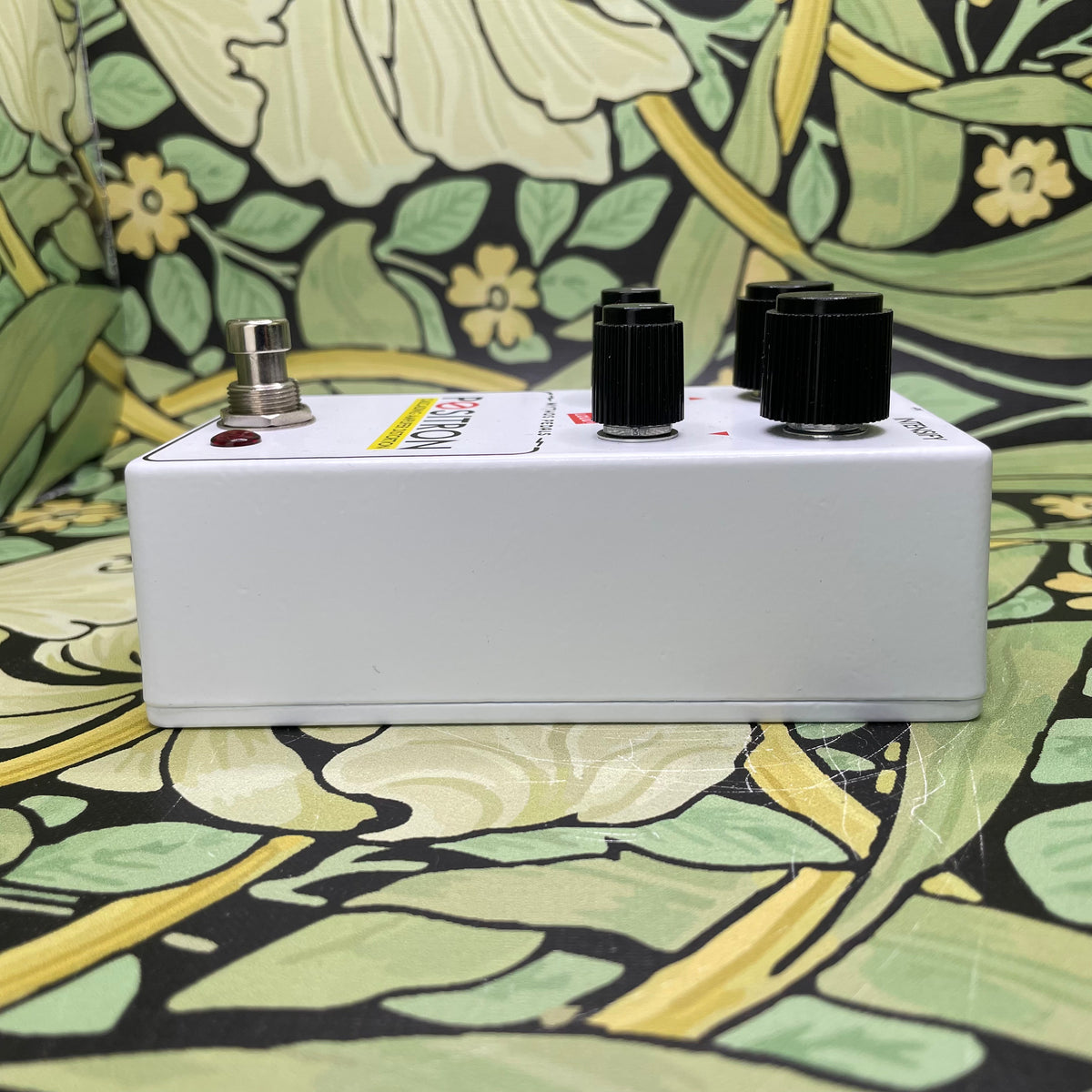 Mythos Pedals Positron – eastside music supply