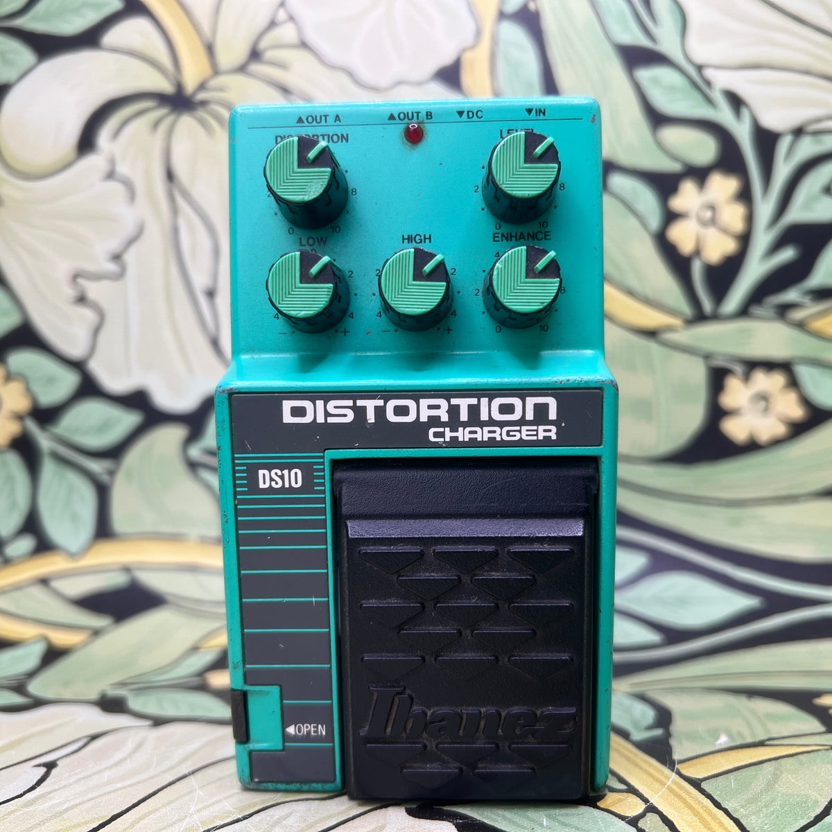 Ibanez DS10 Distortion Charger MIJ – eastside music supply