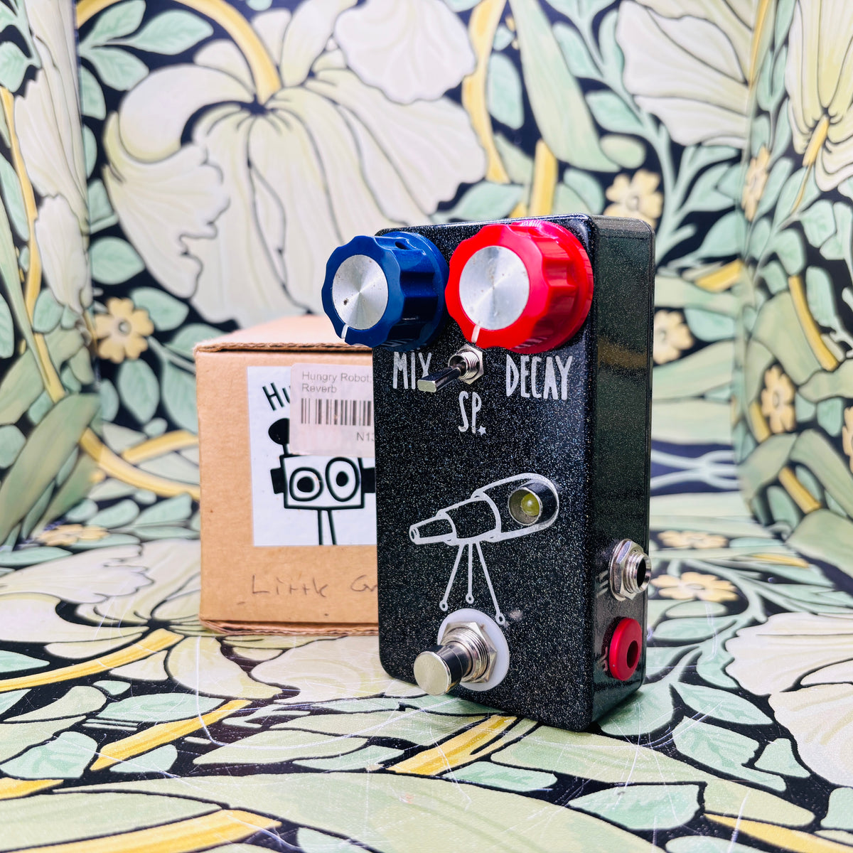 Hungry Robot Little Gazer - Used – eastside music supply