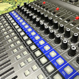 Zoom LiveTrak L-20