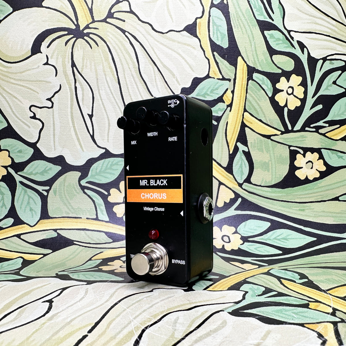 Mr. Black Mini Vintage Chorus – eastside music supply