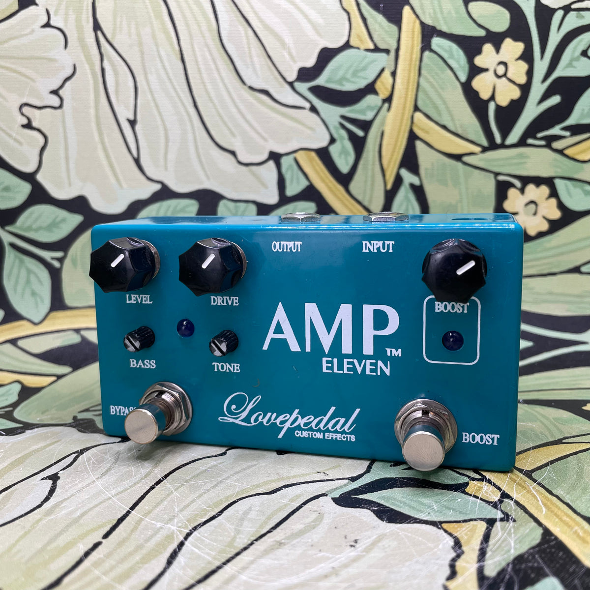 Lovepedal Amp Eleven Blue – eastside music supply Lovepedal Amp Eleven Blue – eastside music supply
