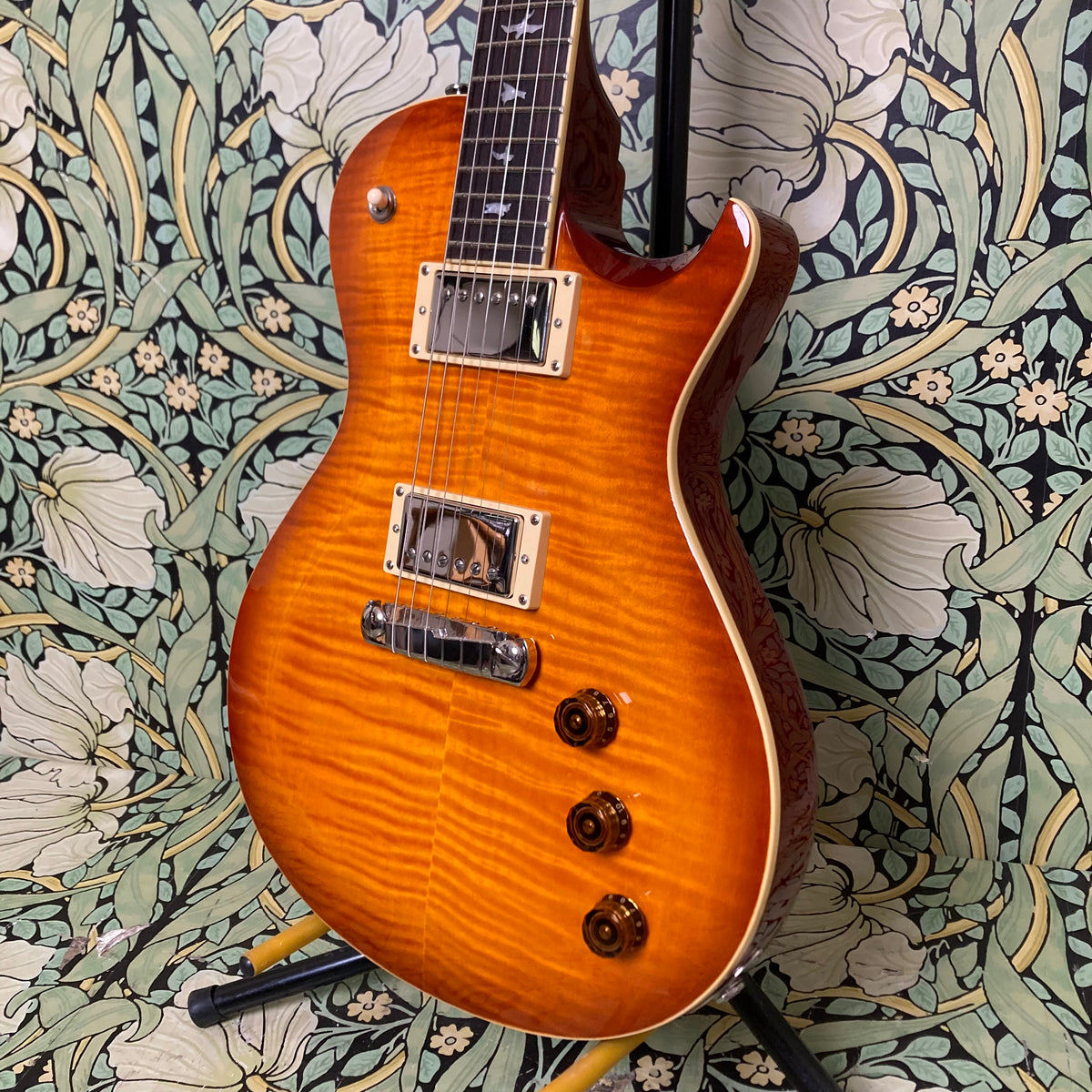 ギター PRS SE Bernie Marsden Paul Reed Smith PRS SE Bernie Marsden - Black | Sweetwater