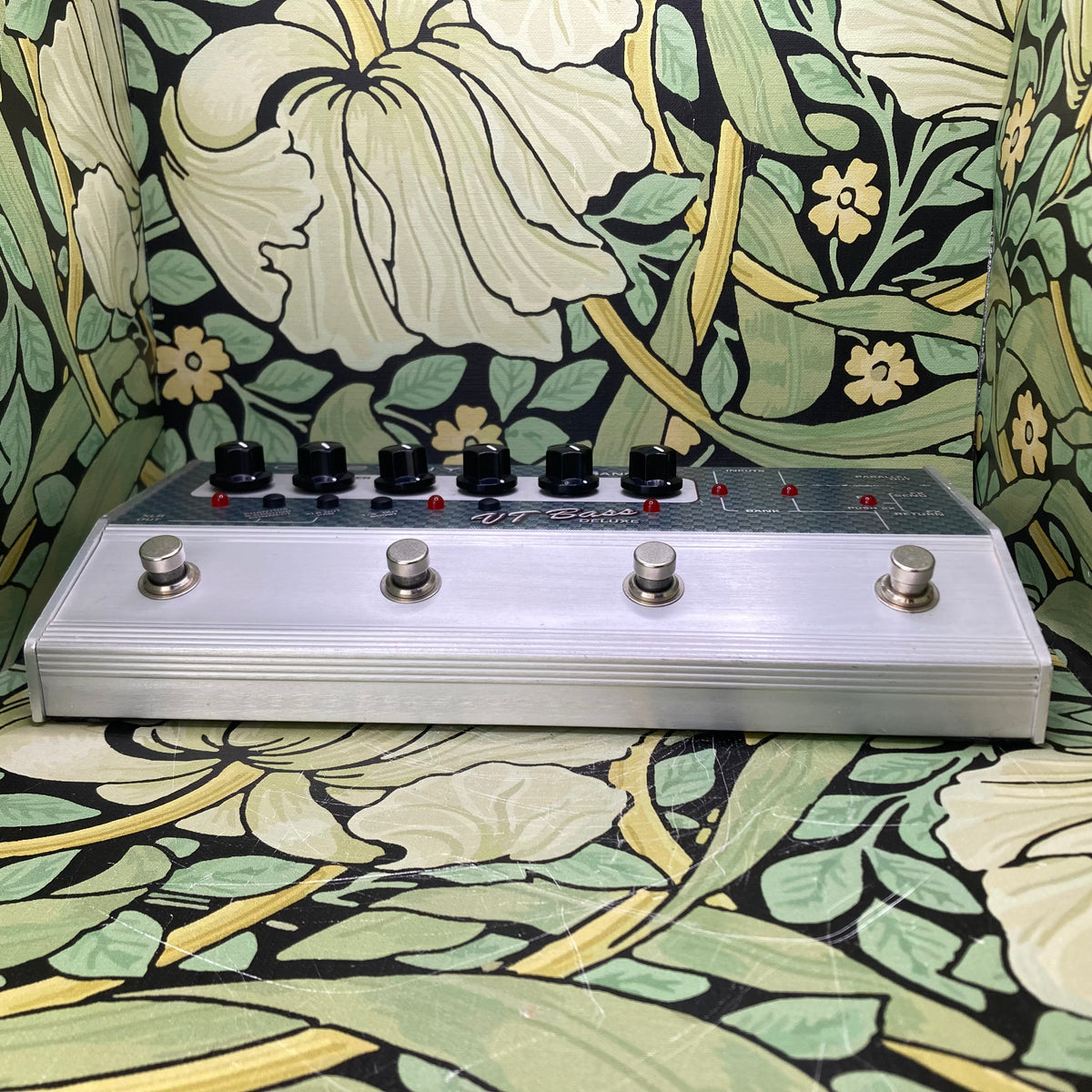 Tech 21 NYC VT Bass Deluxe – eastside music supply