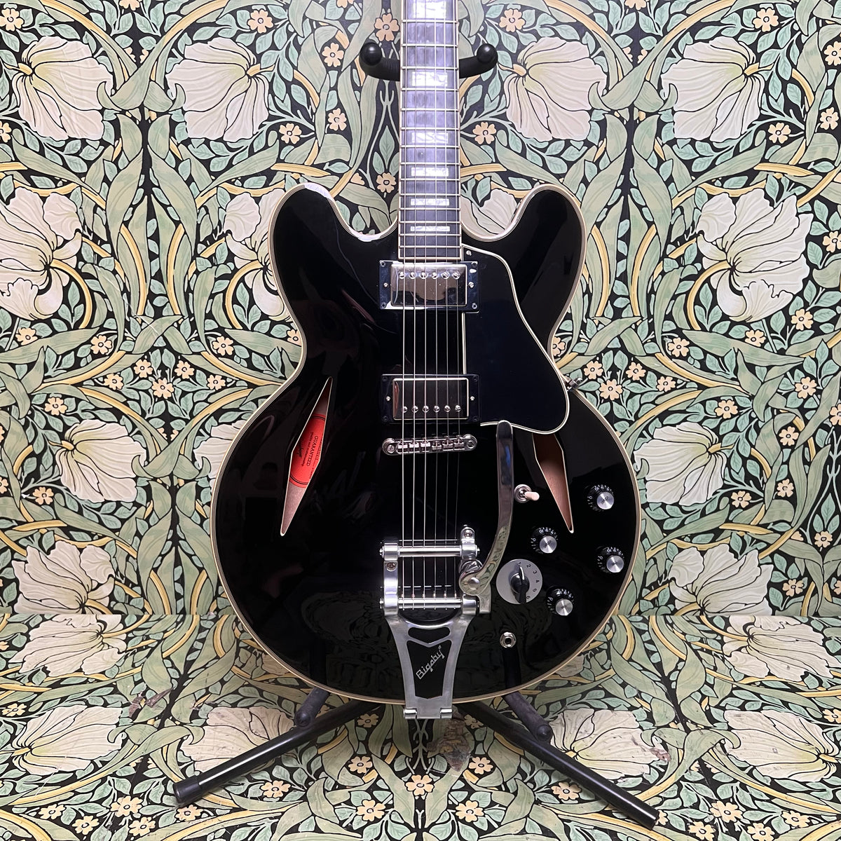 Epiphone Shinichi Ukubata ES-335 Ebony – eastside music supply