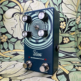 Earthquaker Devices Silos Multi-Generational Time Reflection Device