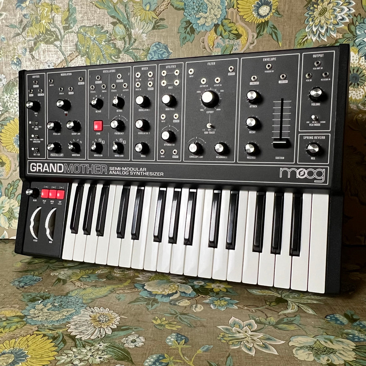 Moog Grandmother Dark Semi Modular Analog Synthesizer