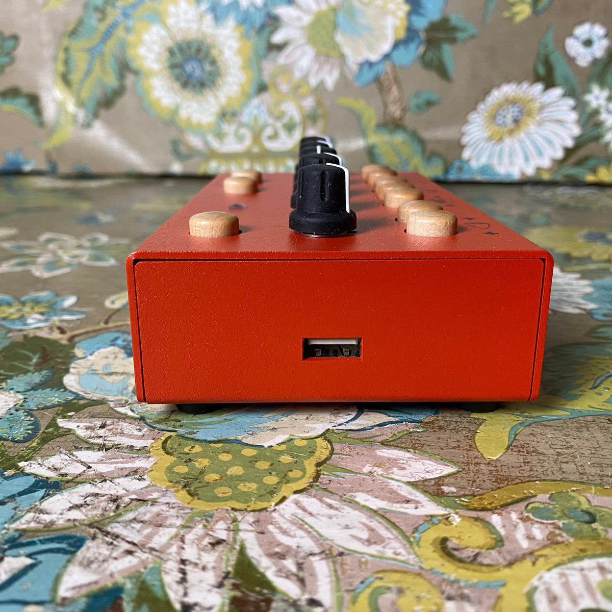 Critter and Guitari EYESY – eastside music supply