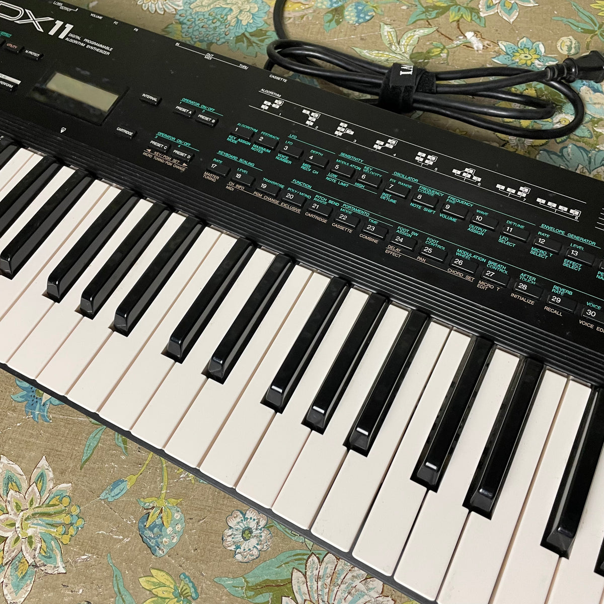 Yamaha DX11 – eastside music supply