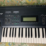 Yamaha SY77