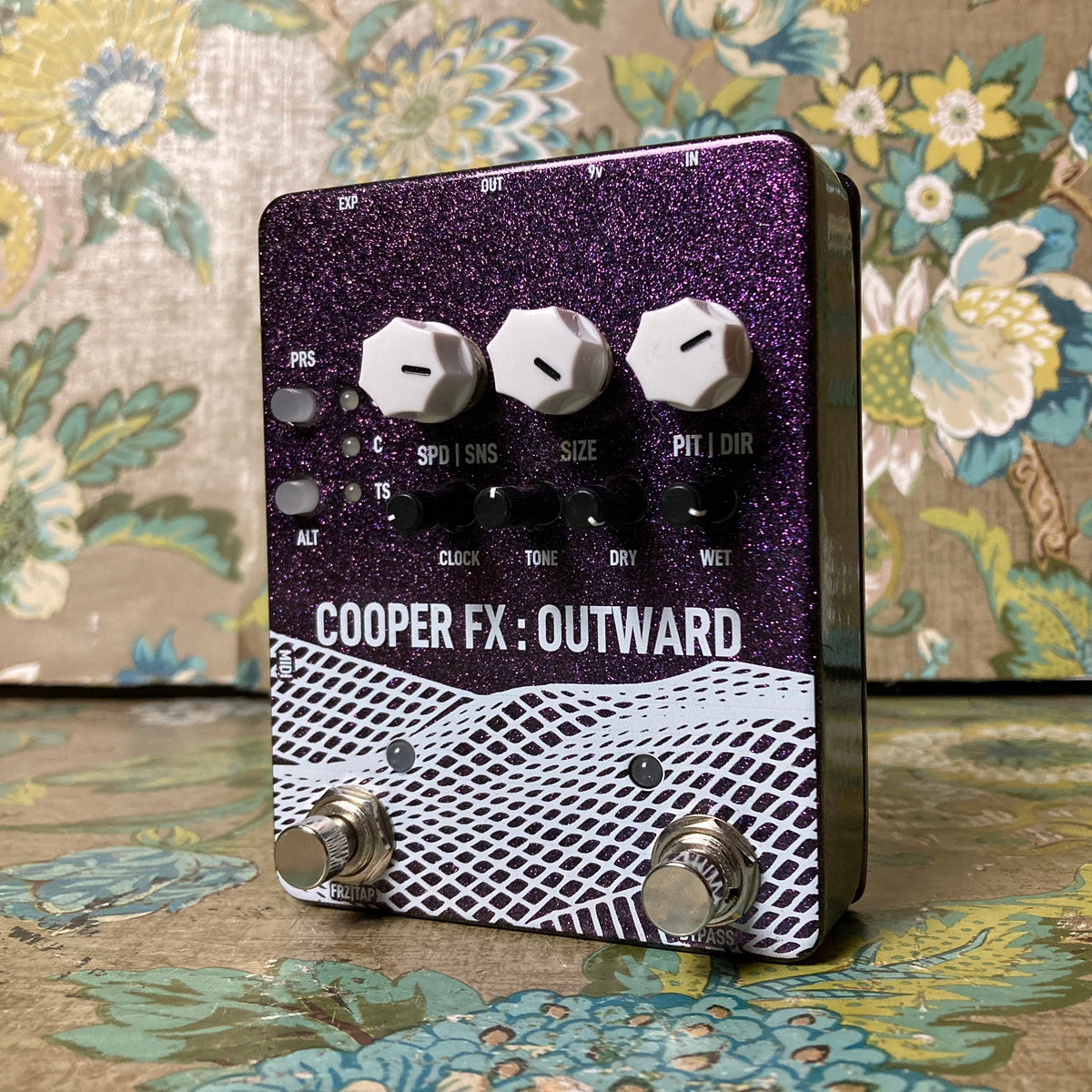 Cooper FX Outward V2 – eastside music supply