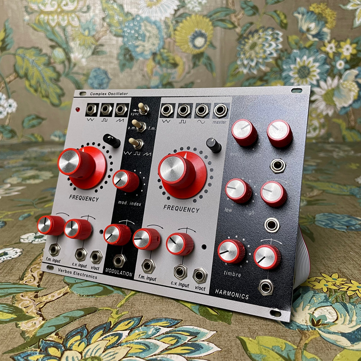 Verbos Electronics Complex Oscillator – Eastside Music Supply