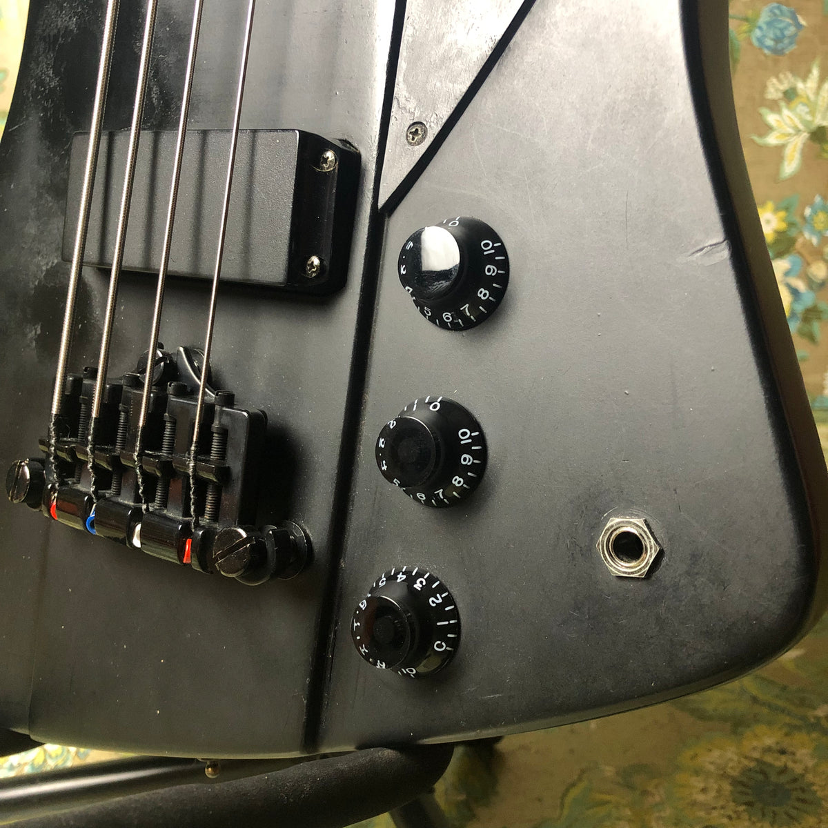 Epiphone Goth Thunderbird IV – eastside music supply Epiphone Goth Thunderbird IV – eastside music supply