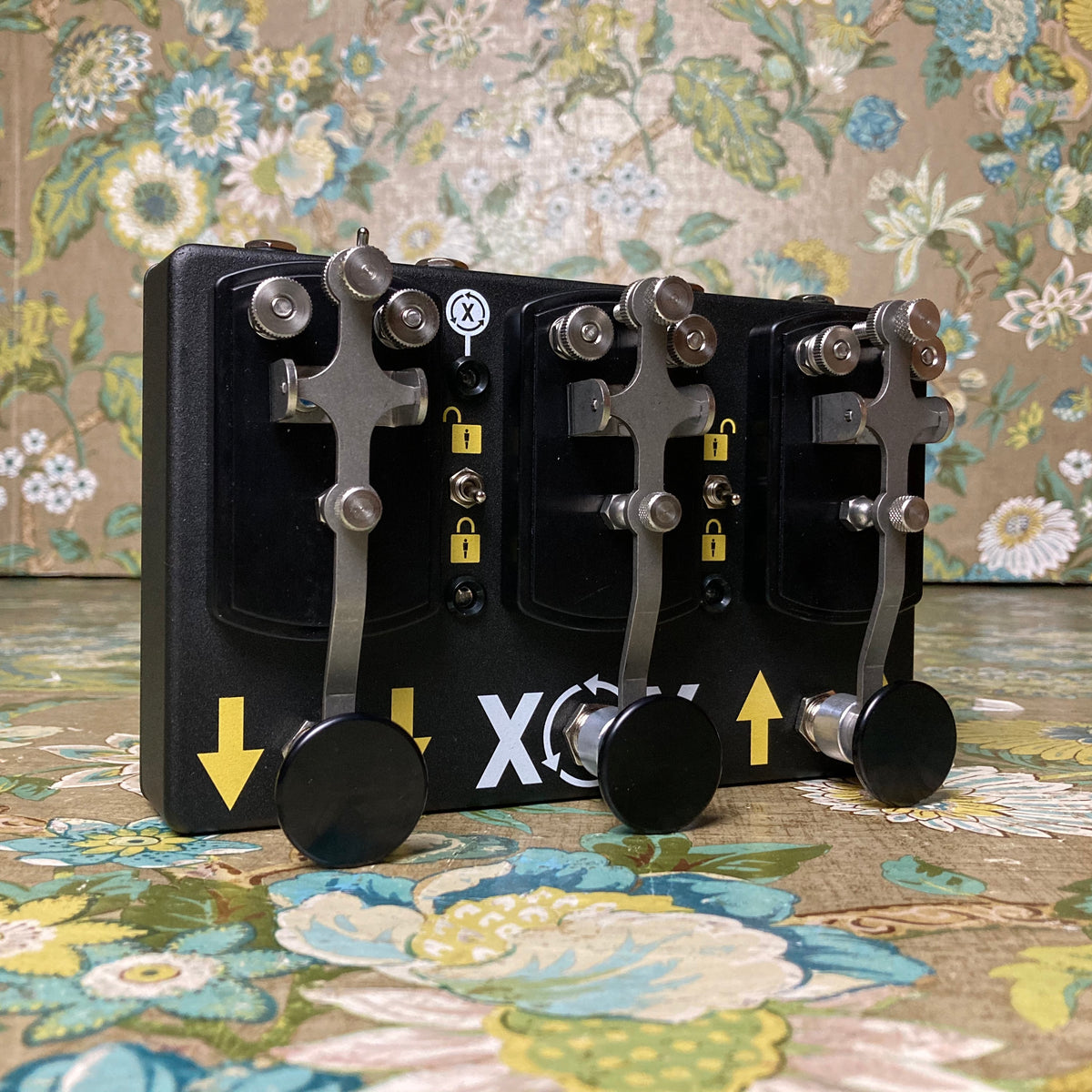 CopperSound Pedals + Third Man Hardware Triplegraph