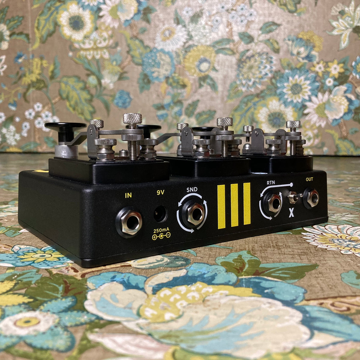 CopperSound Pedals + Third Man Hardware Triplegraph – eastside