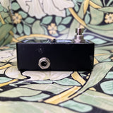 Electro-Harmonix EHX-2020 Pedal Tuner