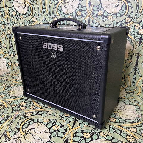 Boss Katana 50 EX 3