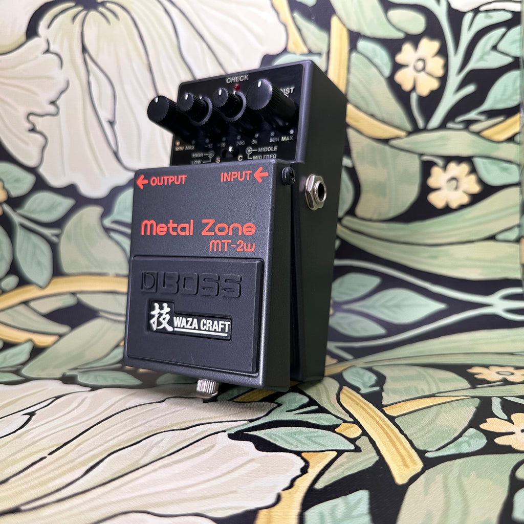 Boss MT-2W Waza Craft Metal Zone Pedal