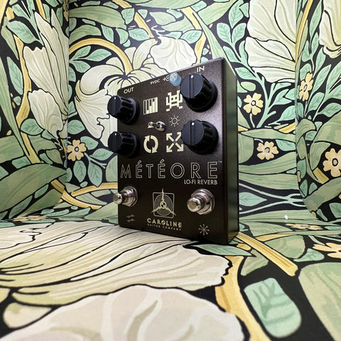 lo fi guitar pedal Caroline Guitar Company Météore Lo-Fi Reverb – eastside music supply