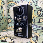 Spaceman Effects Atlas IV: Preamp Booster - Black