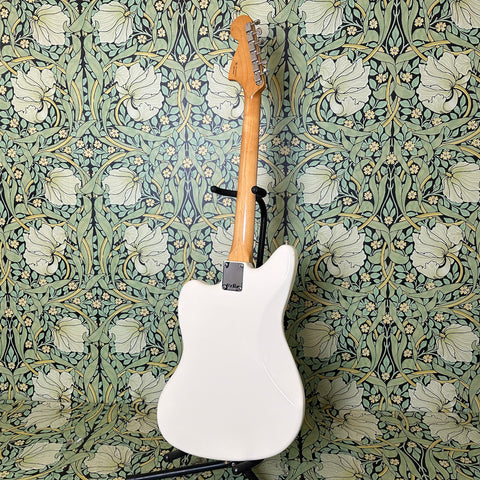 Fender Classic Player Jaguar Special HH Olympic White 2016 Fender Classic Player Jaguar Special HH Olympic White 2016
