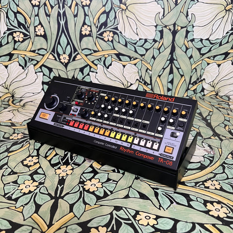 Roland TR-08