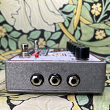 Electro-Harmonix Deluxe Memory Boy Analog Delay