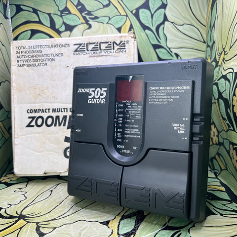 Zoom 505 Multi-Effects - Used