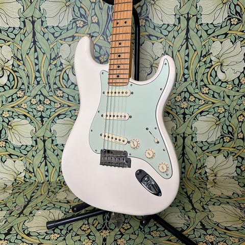 Fender Deluxe Roadhouse Stratocaster MIM 2016