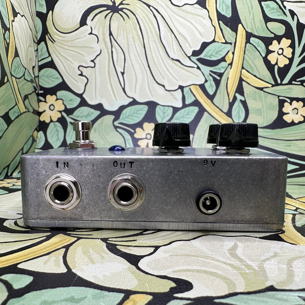Fairfield Circuitry ~900 Fuzz – eastside music supply Fairfield Circuitry ~900 Fuzz – eastside music supply