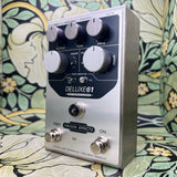 Origin Effects DELUXE61 Amp Tremolo and Drive - Used