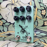 Walrus Audio Voyager MkII Preamp/Overdrive Seafoam