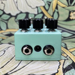 Walrus Audio Voyager MkII Preamp/Overdrive Seafoam