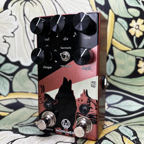 Walrus Audio Monument V2