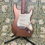 Fender Road Worn 60's Stratocaster Firemist Gold 2021